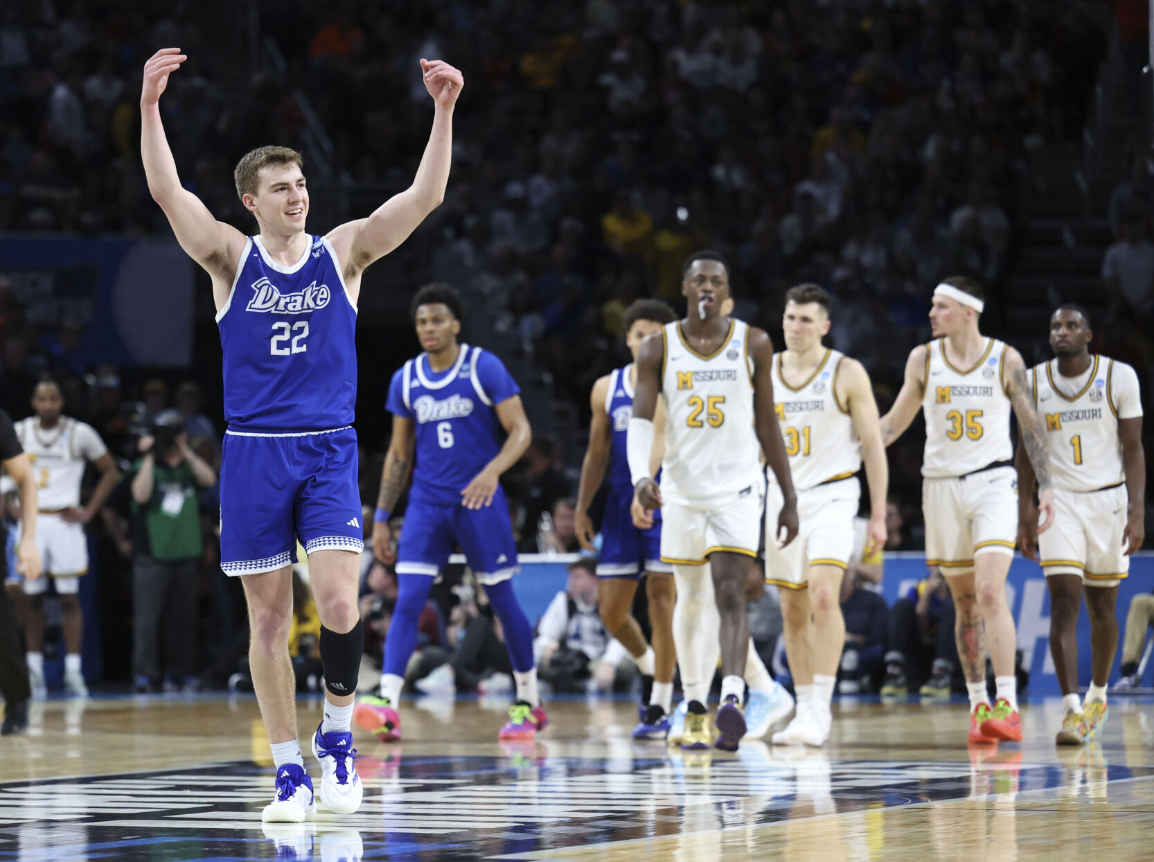 NCAA Drake Missouri Basketball